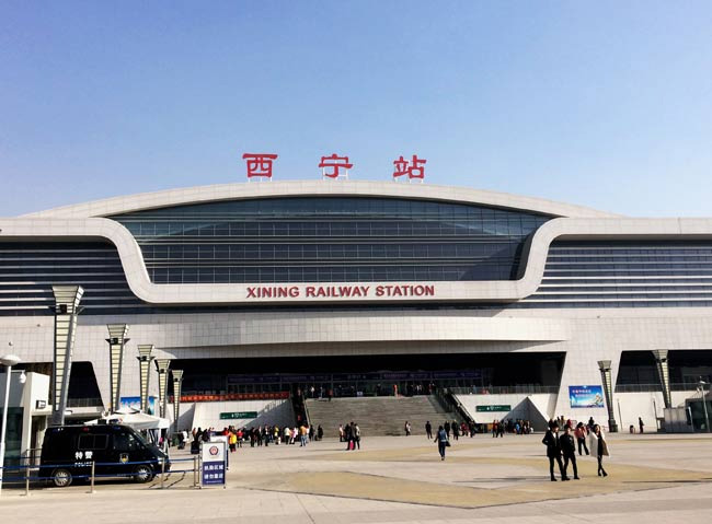 长丰西宁高铁站